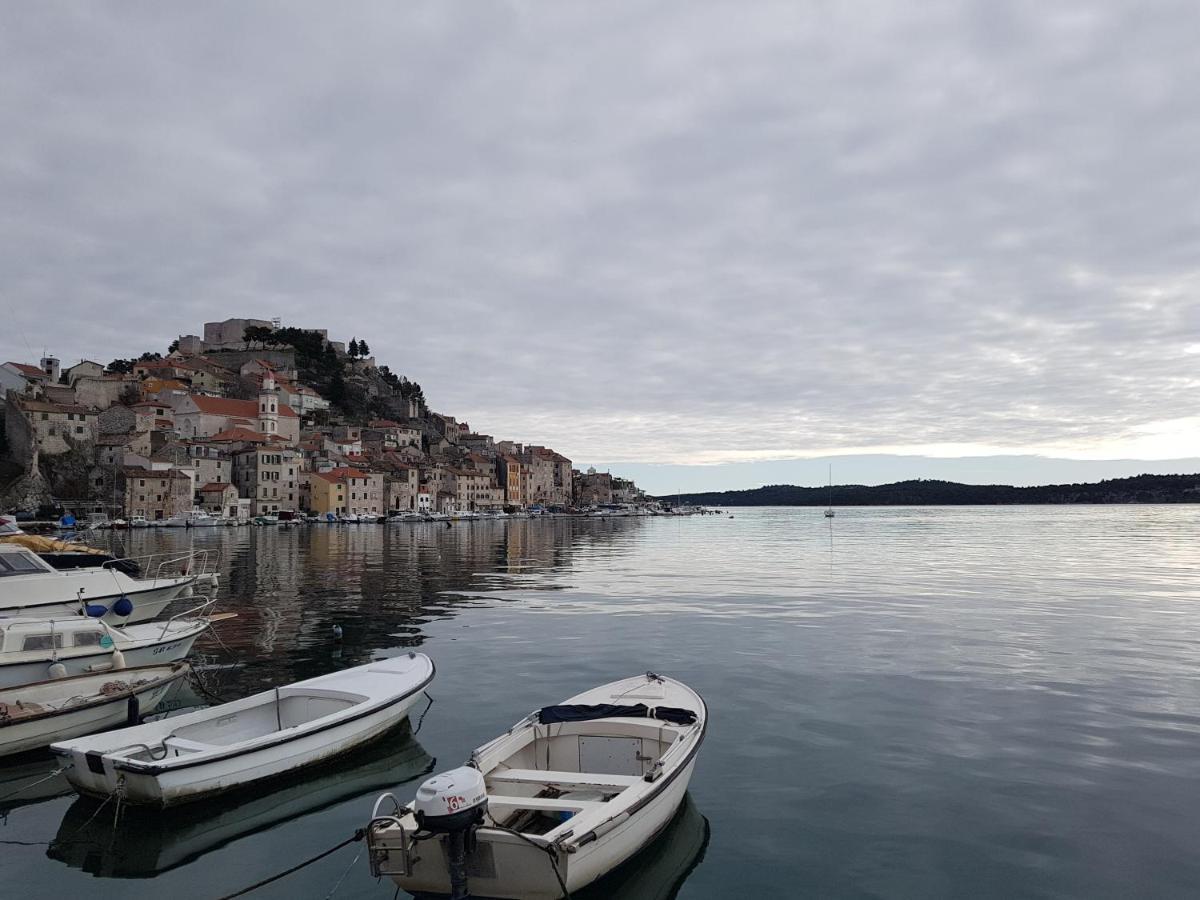 Apartment Obala Σίμπενικ Εξωτερικό φωτογραφία